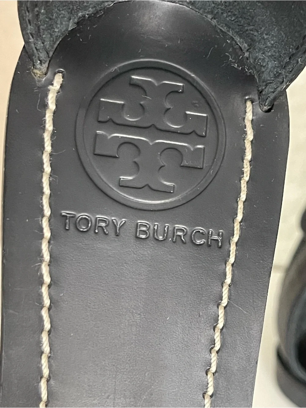 Tory Burch Mignon Rings Gold and Black leather strappy gladiator Sandals